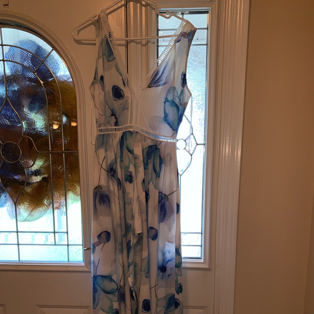 Sleeveless blue and white maxi dress NWOT